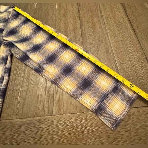 Lee mens Size Medium REGULAR FIT long sleeve flannel - Picture 10 of 11